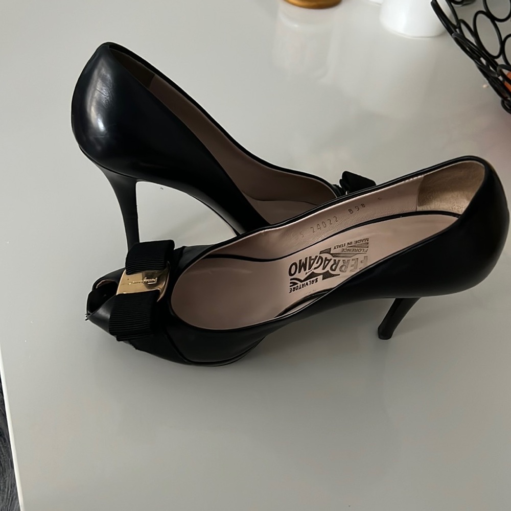 Like new Authentic Salvatore ferragamo high heels